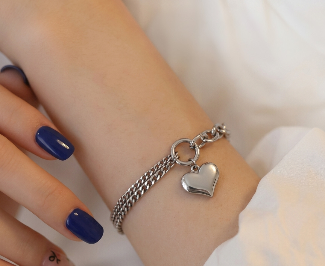 Amora Heart Bracelet – Silver Stainless Steel